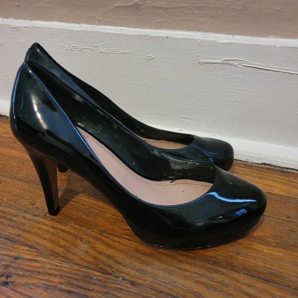 Vince Camuto Pump Women's Black Patent Leather Slip On Stiletto Heels - Picture 2 of 13